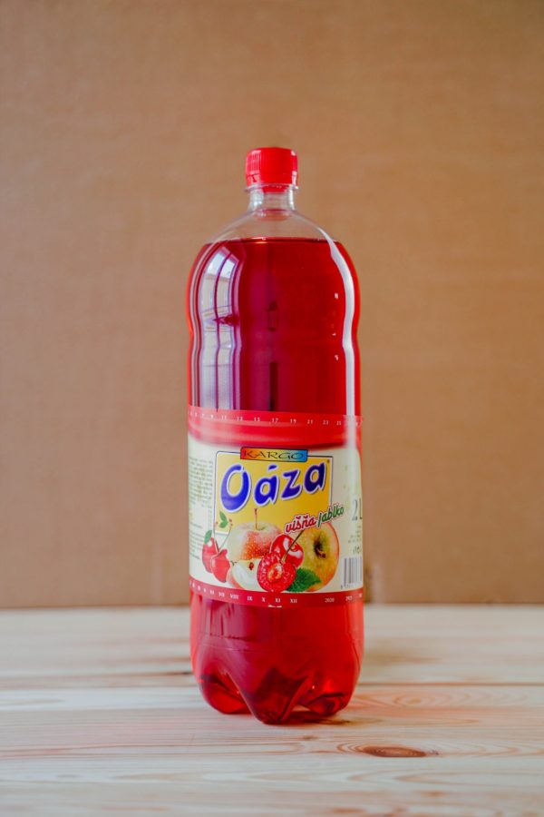 Limonáda s príchuťou višňa a jablko